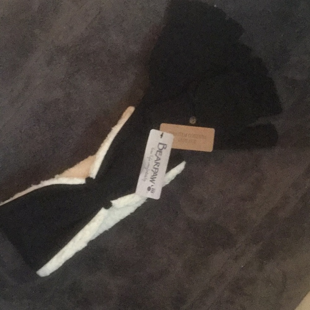 Bear paw headband and fingerless mittens.